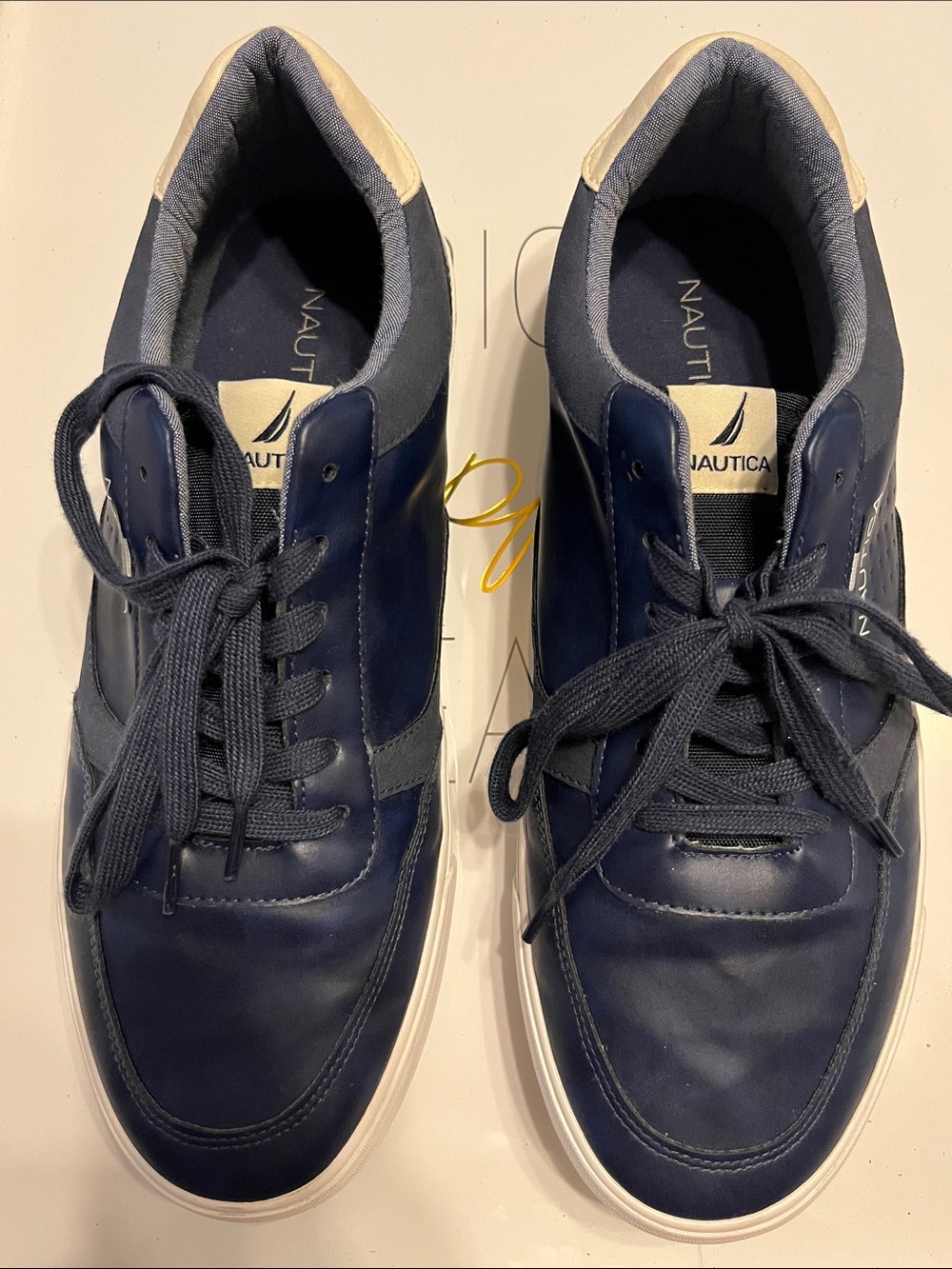 Nautica Men's Navy and Cream Low-Top Sneakers